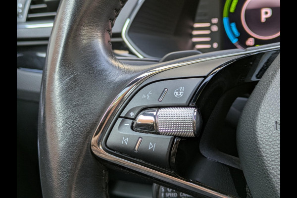 Škoda Superb Combi 1.4 TSI iV Laurin & Klement|Panodak|Leder|Memory|Matrix-LED|Virtual-Cockpit|Stoel/Stuurverwarming|Trekhaak