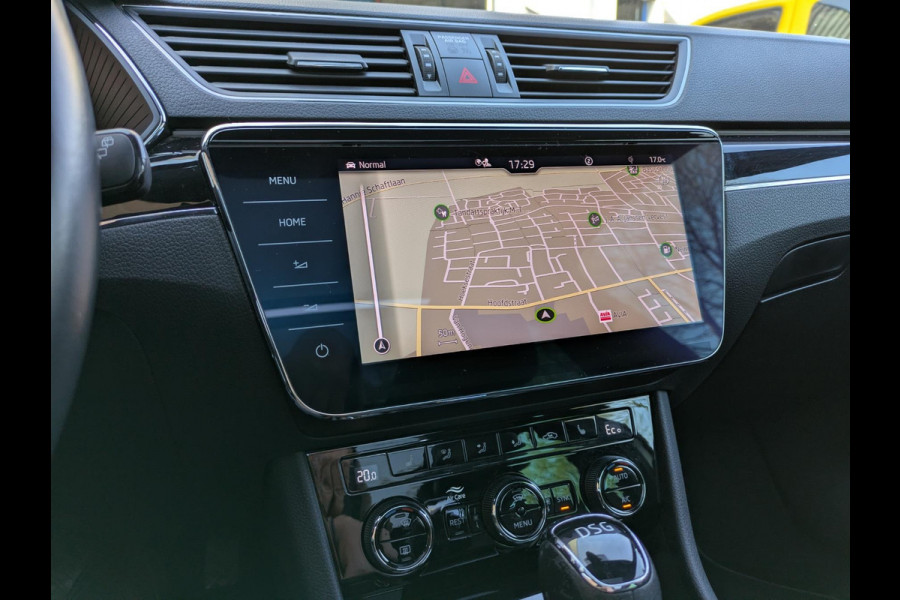 Škoda Superb Combi 1.4 TSI iV Laurin & Klement|Panodak|Leder|Memory|Matrix-LED|Virtual-Cockpit|Stoel/Stuurverwarming|Trekhaak