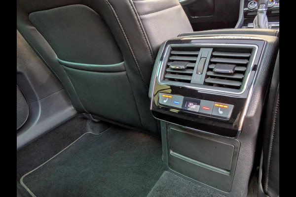 Škoda Superb Combi 1.4 TSI iV Laurin & Klement|Panodak|Leder|Memory|Matrix-LED|Virtual-Cockpit|Stoel/Stuurverwarming|Trekhaak