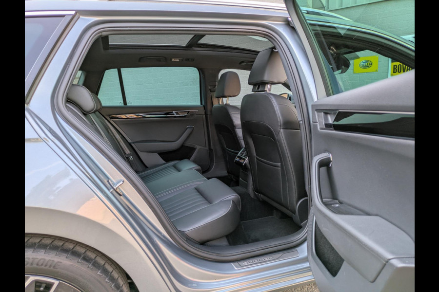 Škoda Superb Combi 1.4 TSI iV Laurin & Klement|Panodak|Leder|Memory|Matrix-LED|Virtual-Cockpit|Stoel/Stuurverwarming|Trekhaak