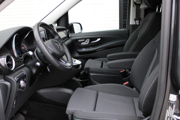 Mercedes-Benz Eqv 300 L2 / 7-Persoons / Luchtvering / Led / 3200 KM / Electr Stoelen / Vol Opties / NIEUW!!