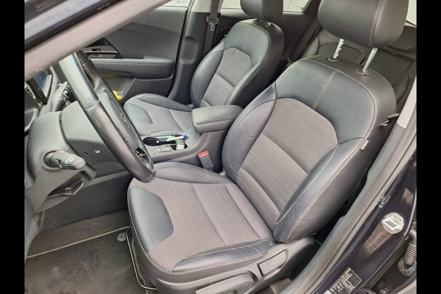 Kia Niro 1.6 GDi Dynamicline Plug in Hybrid PHEV | Sportstoelen Verwarmd | Adaptive Cruise | JBL Audio | Carplay | Navigatie | Camera | Virtual | DAB |