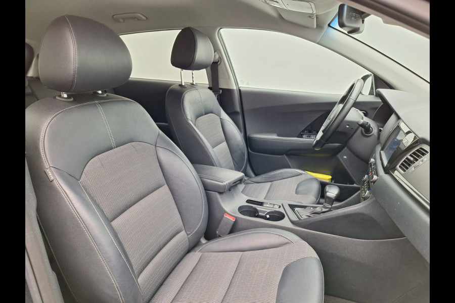 Kia Niro 1.6 GDi Dynamicline Plug in Hybrid PHEV | Sportstoelen Verwarmd | Adaptive Cruise | JBL Audio | Carplay | Navigatie | Camera | Virtual | DAB |