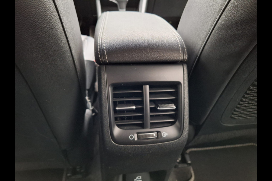 Kia Niro 1.6 GDi Dynamicline Plug in Hybrid PHEV | Sportstoelen Verwarmd | Adaptive Cruise | JBL Audio | Carplay | Navigatie | Camera | Virtual | DAB |