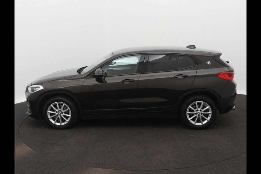 BMW X2 sDrive20i High Executive Edition NAVI LED CRUISE SPORT-INTERIEUR