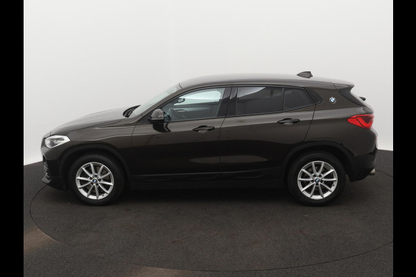 BMW X2 sDrive20i High Executive Edition NAVI LED CRUISE SPORT-INTERIEUR