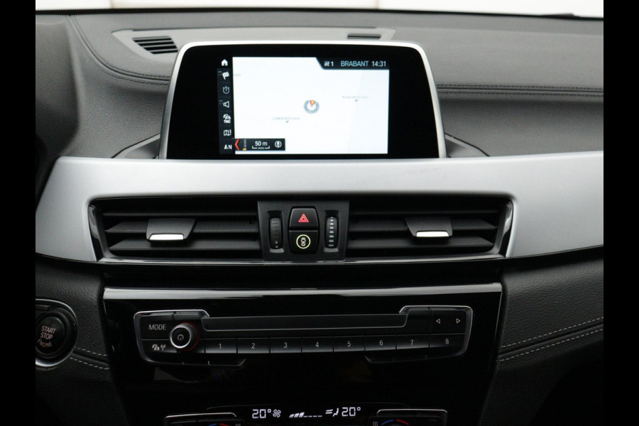 BMW X2 sDrive20i High Executive Edition NAVI LED CRUISE SPORT-INTERIEUR