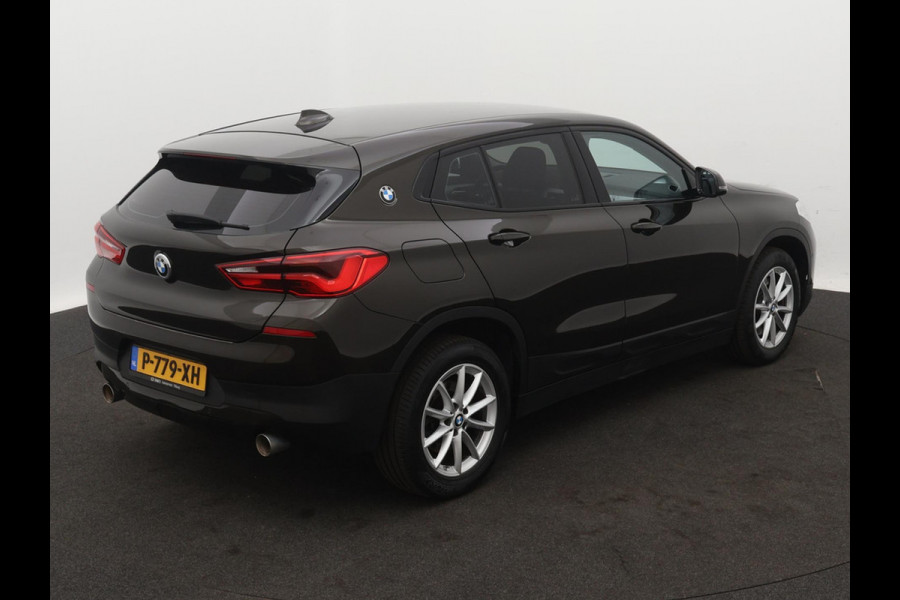BMW X2 sDrive20i High Executive Edition NAVI LED CRUISE SPORT-INTERIEUR