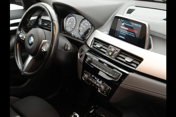 BMW X2 sDrive20i High Executive Edition NAVI LED CRUISE SPORT-INTERIEUR