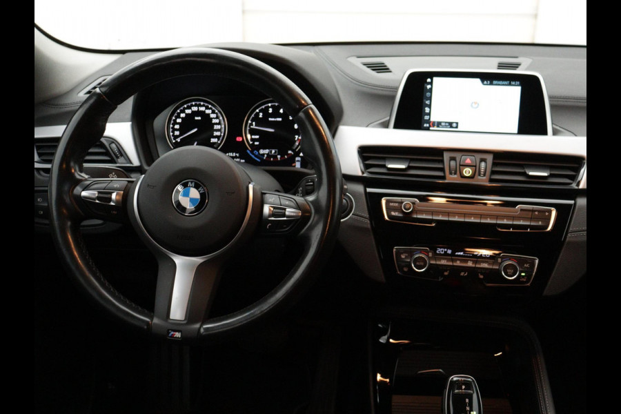 BMW X2 sDrive20i High Executive Edition NAVI LED CRUISE SPORT-INTERIEUR