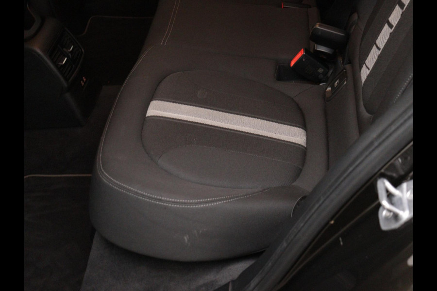 BMW X2 sDrive20i High Executive Edition NAVI LED CRUISE SPORT-INTERIEUR