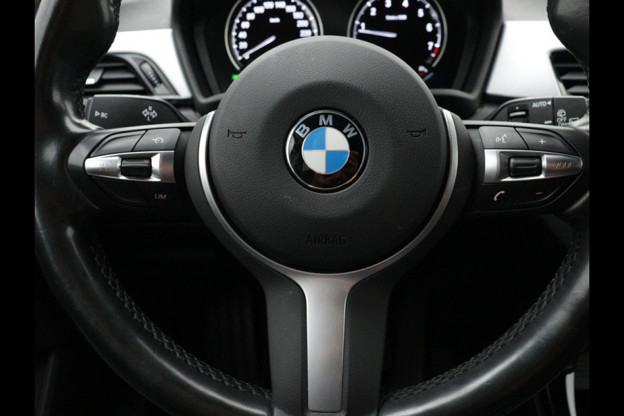 BMW X2 sDrive20i High Executive Edition NAVI LED CRUISE SPORT-INTERIEUR