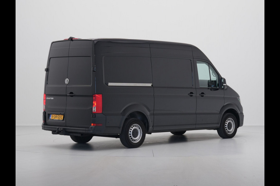 Volkswagen Crafter 35 2.0 TDI L3H3 Highline EURO VI Navi via App Camera Trekhaak Voorruitverwarming
