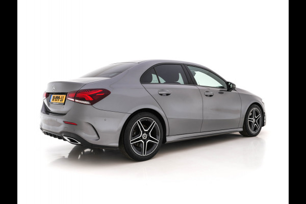 Mercedes-Benz A-Klasse 200 Business Solution AMG-Sportpack Aut. *DIGI-WIDESCREEN-COCKPIT | LEATHER-MICROFIBRE | CAMERA | FULL-LED | SPORT-SEATS | NAVI-FULLMAP | HEATED-SEATS | SHIFT-PADDLES | 18''ALU*