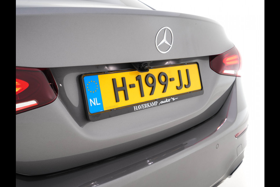 Mercedes-Benz A-Klasse 200 Business Solution AMG-Sportpack Aut. *DIGI-WIDESCREEN-COCKPIT | LEATHER-MICROFIBRE | CAMERA | FULL-LED | SPORT-SEATS | NAVI-FULLMAP | HEATED-SEATS | SHIFT-PADDLES | 18''ALU*