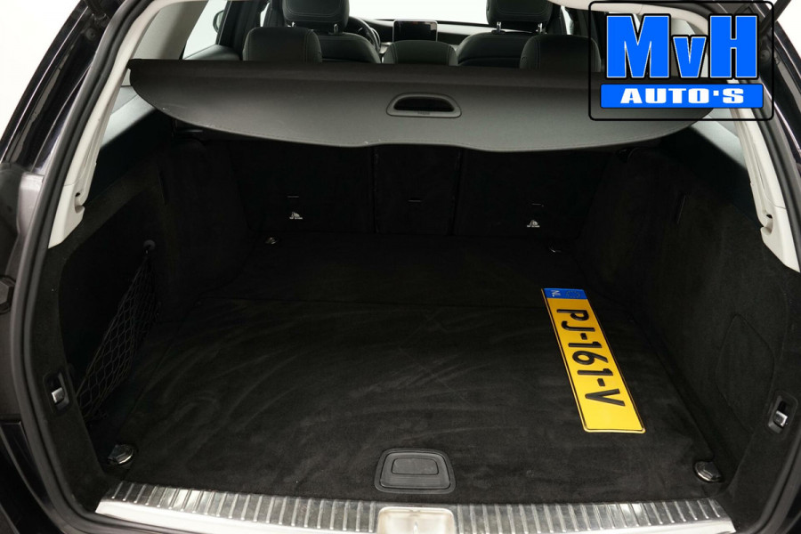 Mercedes-Benz C-Klasse Estate 180 Business Solution|PANO|LED|TREKHAAK