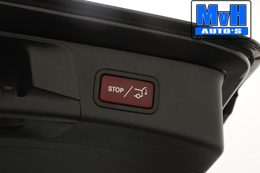 Mercedes-Benz C-Klasse Estate 180 Business Solution|PANO|LED|TREKHAAK