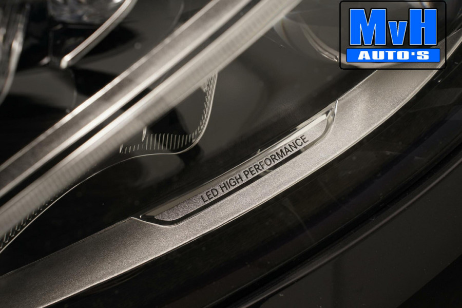 Mercedes-Benz C-Klasse Estate 180 Business Solution|PANO|LED|TREKHAAK