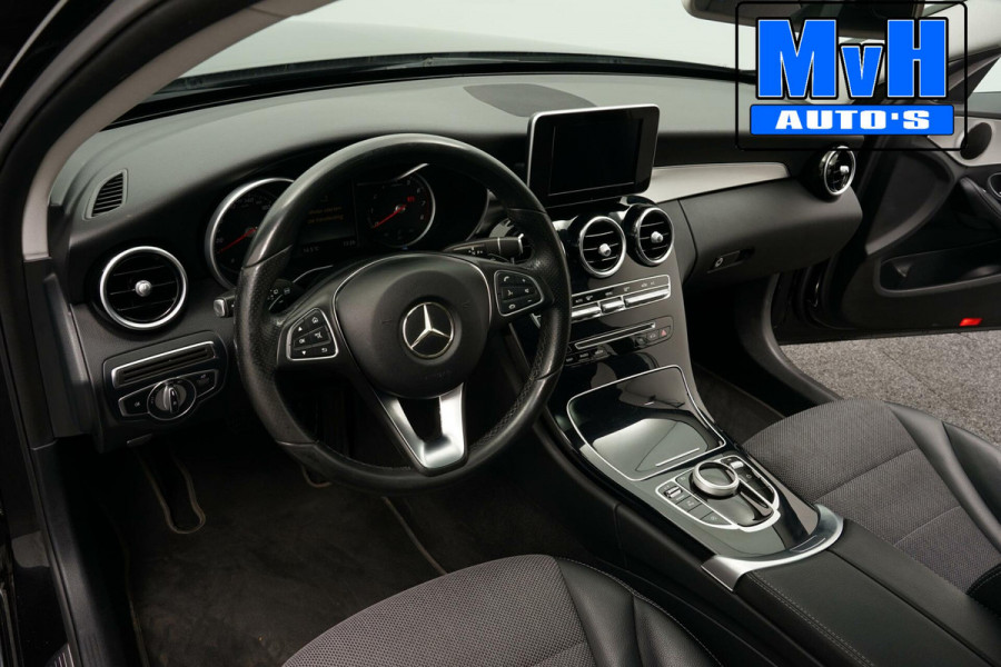 Mercedes-Benz C-Klasse Estate 180 Business Solution|PANO|LED|TREKHAAK