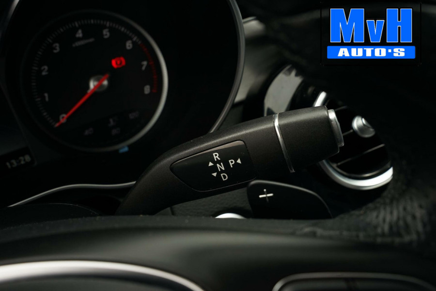 Mercedes-Benz C-Klasse Estate 180 Business Solution|PANO|LED|TREKHAAK