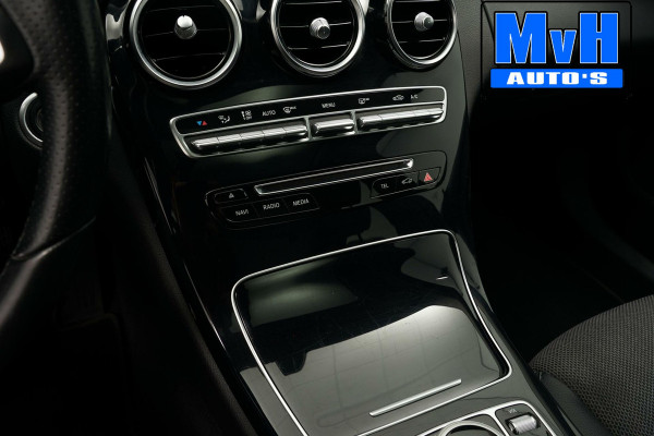 Mercedes-Benz C-Klasse Estate 180 Business Solution|PANO|LED|TREKHAAK