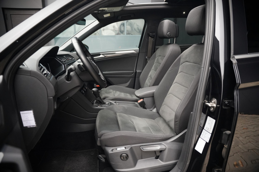 Volkswagen Tiguan Allspace 1.5 TSI DSG Highline Business R | R-Line | Panoramadak | Trekhaak | Massage | Stoelverwarming | Stuurverwarming | Keyless | Camera | Adaptive Cruise Control | Apple Carplay | Navigatie | Virtual Cockpit | Automaat | *5