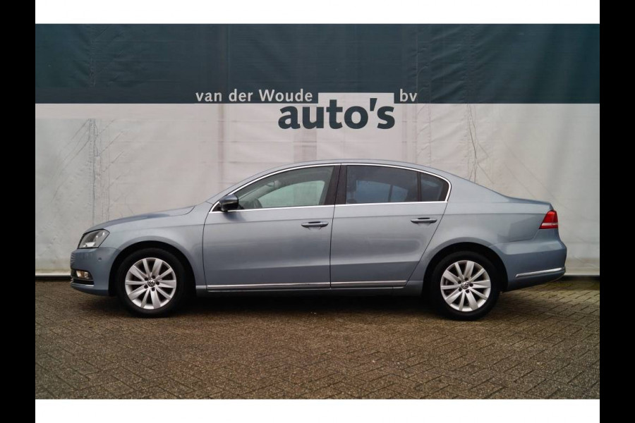 Volkswagen Passat 1.6 TDI DSG Comfortline Executive -NAVI-ECC-PDC-