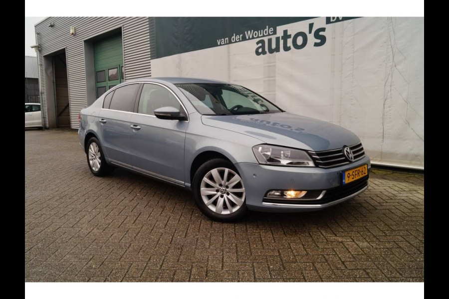 Volkswagen Passat 1.6 TDI DSG Comfortline Executive -NAVI-ECC-PDC-