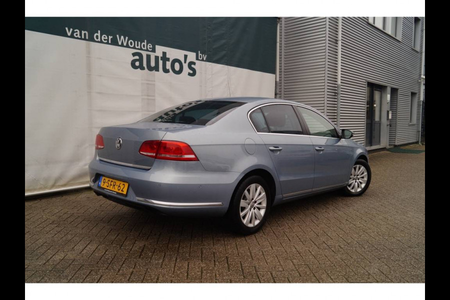 Volkswagen Passat 1.6 TDI DSG Comfortline Executive -NAVI-ECC-PDC-