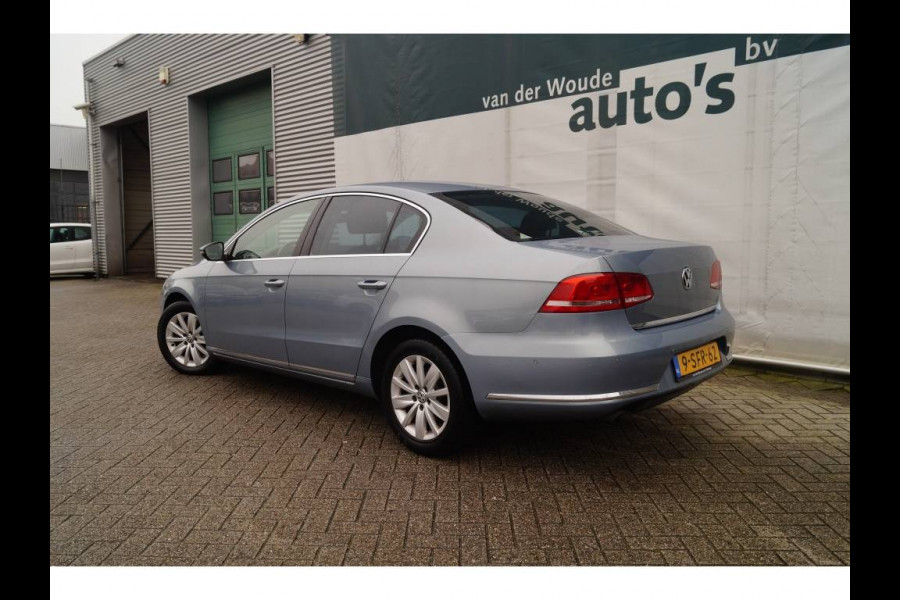 Volkswagen Passat 1.6 TDI DSG Comfortline Executive -NAVI-ECC-PDC-