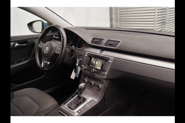 Volkswagen Passat 1.6 TDI DSG Comfortline Executive -NAVI-ECC-PDC-