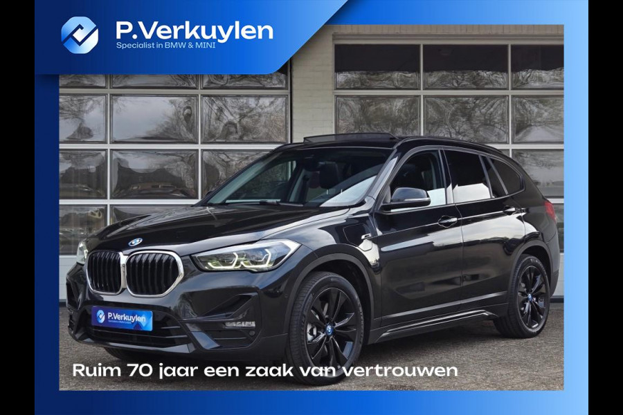 BMW X1 XDRIVE25E SPORTLINE I SPORTSTOELEN LEDER I PANORAMA I NAVIGATIE
