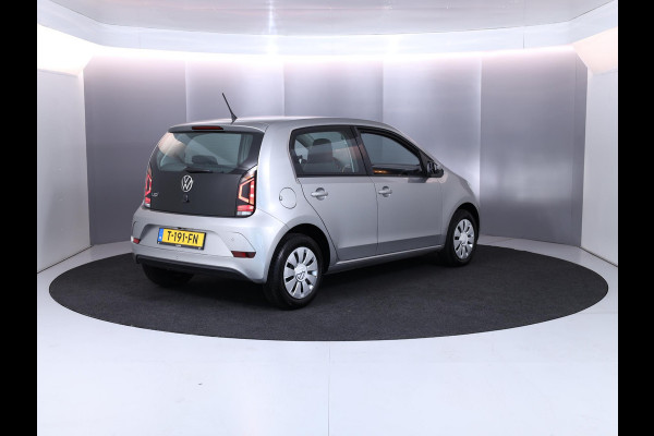 Volkswagen up! 1.0 65 pk | Verlengde garantie | Navigatie via App | Autom. airco | Cruise control | Parkeersensoren achter | Achteruitrijcamera |