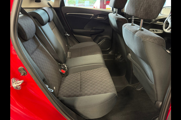 Honda Jazz 1.3 i-VTEC AUTOMAAT AIRCO CRUISE PDC BLUETOOTH STOELVERWARMING LANE ASSSIST