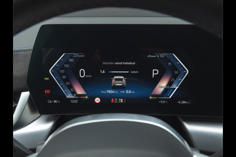 BMW iX2 xDrive30 M-Sport - Pano - Driving Ass - Harman Kardon - Head-Up