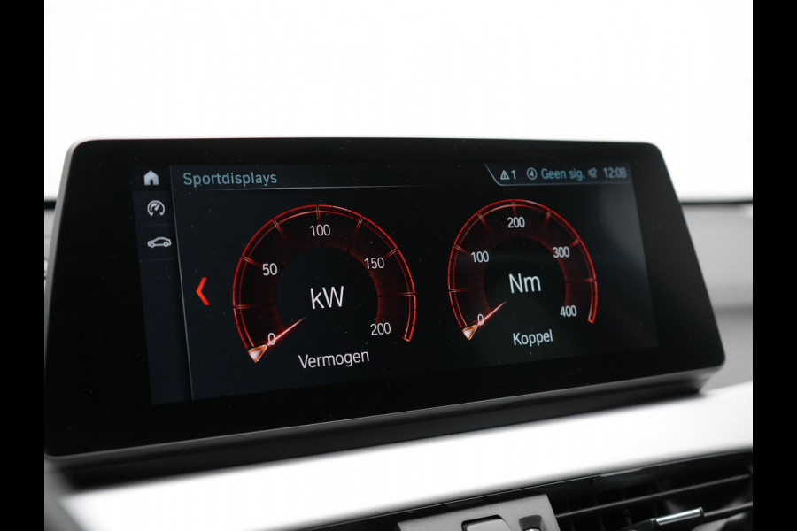 BMW X1 xDrive25e Sportline Plug In Hybrid PHEV | Adaptive Cruise | Lederen Sportstoelen Memory | Head Up | Camera | Sfeerverlichting | Stuurverwarming |