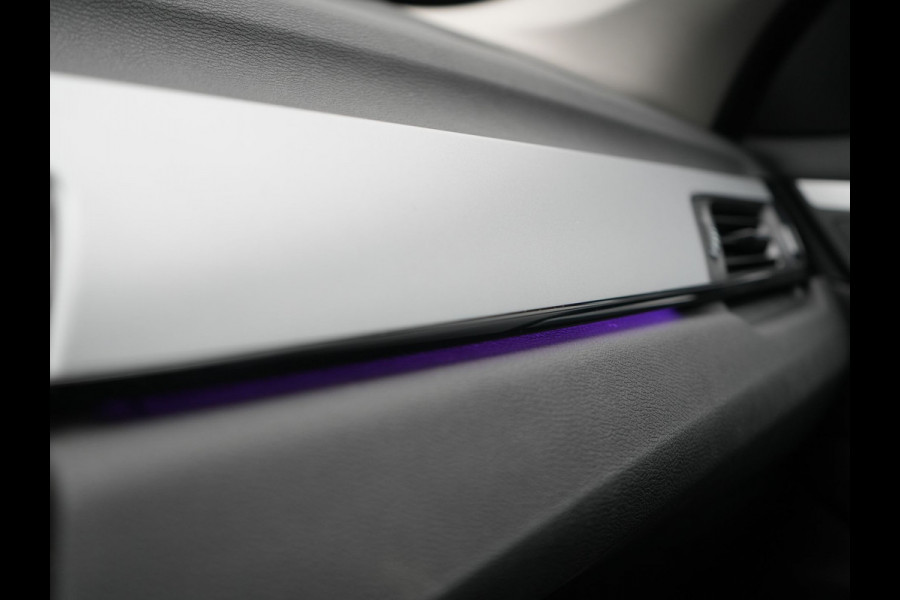 BMW X1 xDrive25e Sportline Plug In Hybrid PHEV | Adaptive Cruise | Lederen Sportstoelen Memory | Head Up | Camera | Sfeerverlichting | Stuurverwarming |