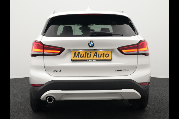 BMW X1 xDrive25e Sportline Plug In Hybrid PHEV | Adaptive Cruise | Lederen Sportstoelen Memory | Head Up | Camera | Sfeerverlichting | Stuurverwarming |