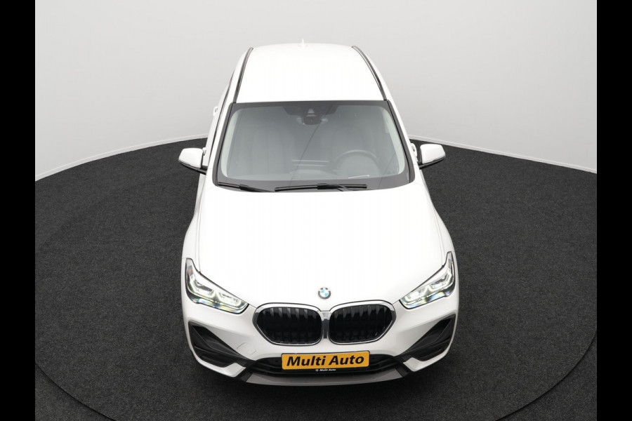 BMW X1 xDrive25e Sportline Plug In Hybrid PHEV | Adaptive Cruise | Lederen Sportstoelen Memory | Head Up | Camera | Sfeerverlichting | Stuurverwarming |