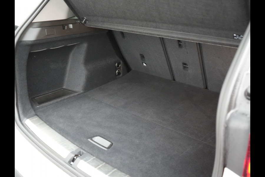 BMW X1 xDrive25e Sportline Plug In Hybrid PHEV | Adaptive Cruise | Lederen Sportstoelen Memory | Head Up | Camera | Sfeerverlichting | Stuurverwarming |