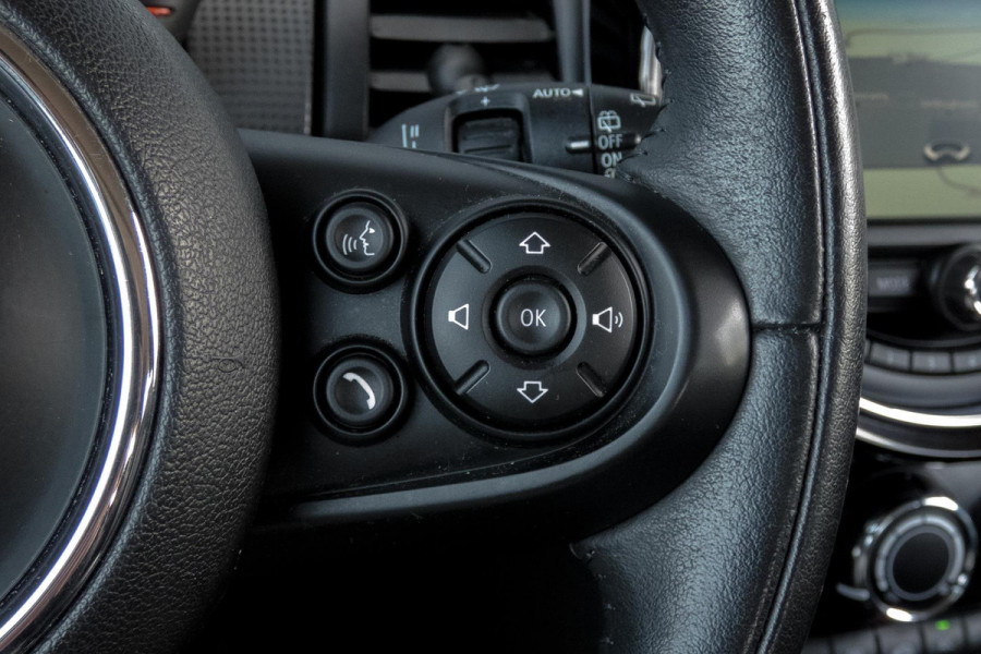 MINI Mini 1.5 Cooper Serious Business | NAVI | KEYLESS ENTRY | LED | LICHTMETAAL