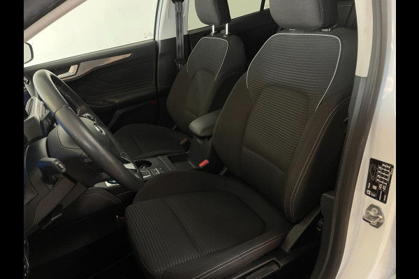 Ford FOCUS Wagon 1.0 EcoBoost Titanium X Business AUTOMAAT AIRCO NAVI CRUISE BLUETOOTH STRVERW STLVERW PRIVACYGLAS NIEUWSTAAT