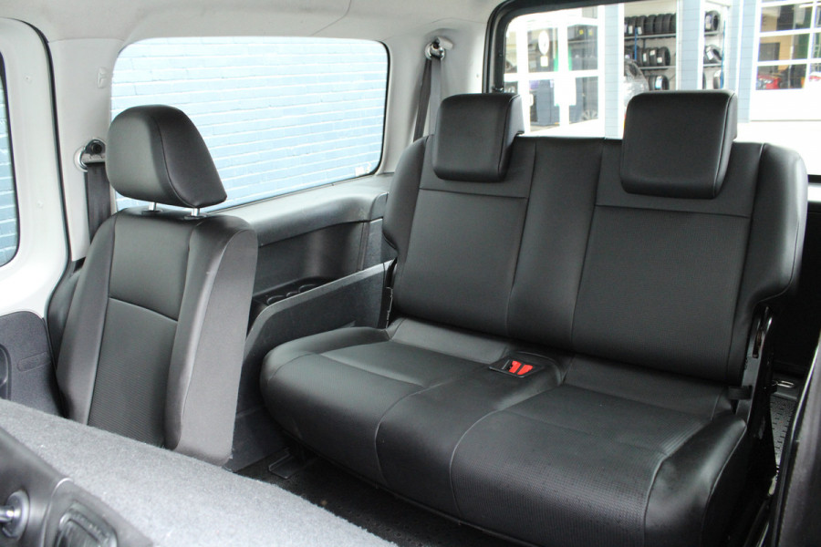 Volkswagen Caddy Maxi 1.4 TSI 126pk Trendline DSG7 7p Clima Cruise Navi Leder 17"LMV Dakreling Trekhaak 1350kg