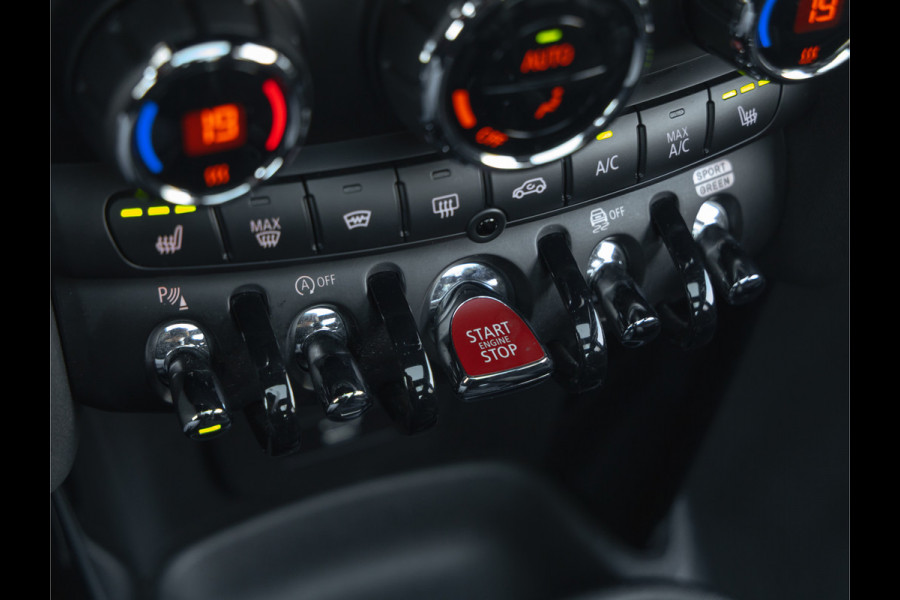 MINI Mini 2.0 John Cooper Works - Pano - Harman Kardon - Full-Option! - JCW