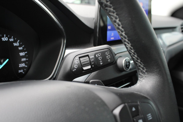 Ford Focus 1.5 EcoBoost Active Business 150pk | Dealeronderhouden! | Automaat | Trekhaak 1500KG | Cruise Control | Navigatie | Airco | Parkeersensoren |