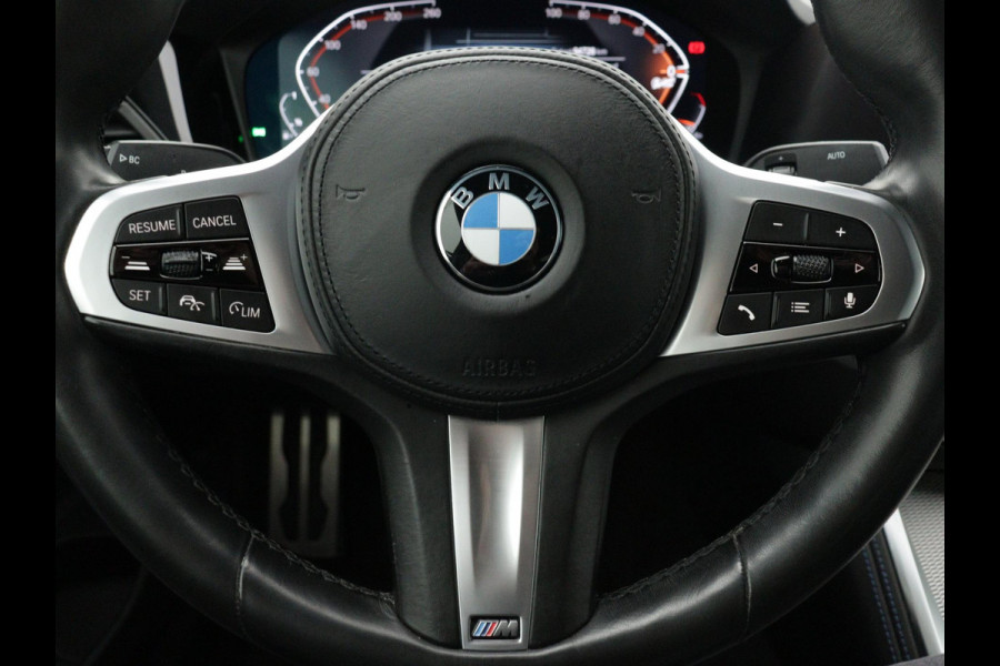 BMW 4 Serie Coupé 430i High Executive M-SPORT CAMERA AD-CRUISE LEER-ALCANTARA