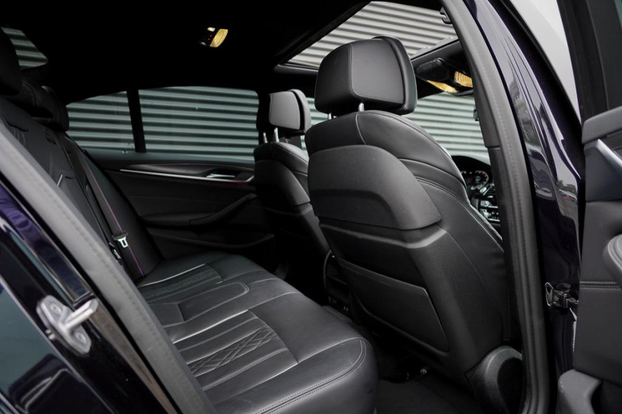 BMW 5 Serie 520i High Executive Edition / M-Sport / Schuifdak / Drive Assist / Laser