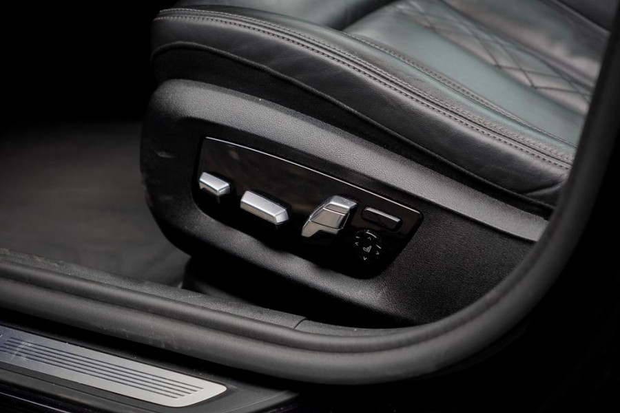 BMW 5 Serie 520i High Executive Edition / M-Sport / Schuifdak / Drive Assist / Laser