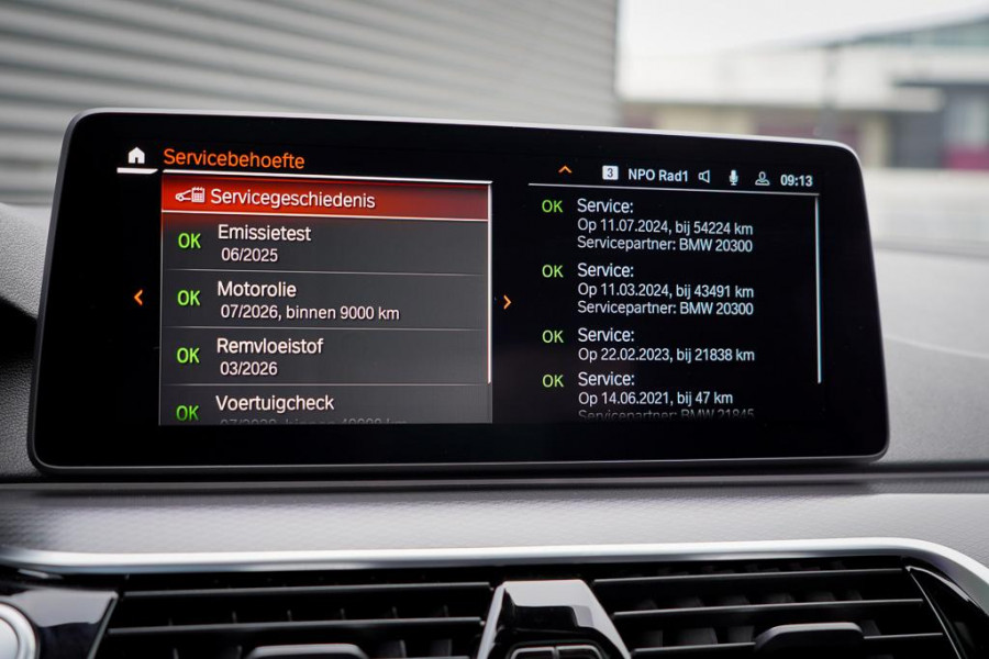 BMW 5 Serie 520i High Executive Edition / M-Sport / Schuifdak / Drive Assist / Laser