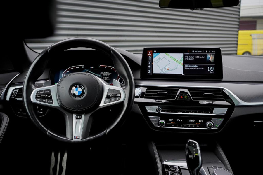 BMW 5 Serie 520i High Executive Edition / M-Sport / Schuifdak / Drive Assist / Laser